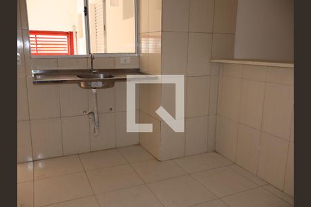 Cozinha de casa para alugar com 2 quartos, 33m² em Parque Independencia, São Paulo