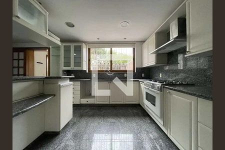 Cozinha de casa para alugar com 4 quartos, 486m² em Partenon, Porto Alegre