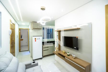 Sala e cozinha de apartamento para alugar com 1 quarto, 270m² em Penha de França, São Paulo