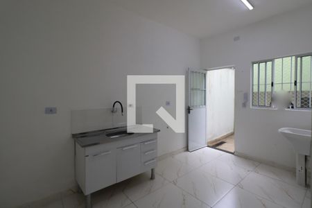 Cozinha e Área de Serviço de casa para alugar com 1 quarto, 42m² em Piraporinha, Diadema