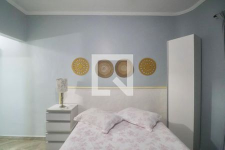 Suíte de apartamento para alugar com 3 quartos, 120m² em Jardim das Palmas, Guarujá