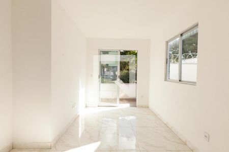 Apartamento à venda com 2 quartos, 80m² em Novo Eldorado, Contagem