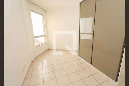 Apartamento para alugar com 3 quartos, 136m² em Costa Azul, Salvador