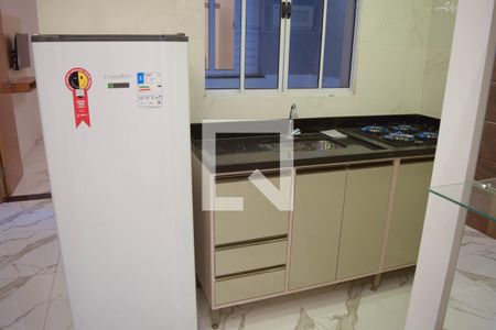 Cozinha de apartamento para alugar com 1 quarto, 280m² em Penha de França, São Paulo