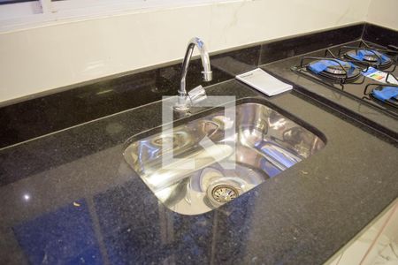 Cozinha de apartamento para alugar com 1 quarto, 280m² em Penha de França, São Paulo