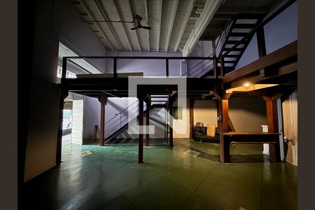 Casa para alugar com 3 quartos, 300m² em Higienópolis, São Paulo