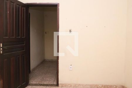 Quarto 1 de casa para alugar com 2 quartos, 45m² em Rocha Sobrinho, Mesquita