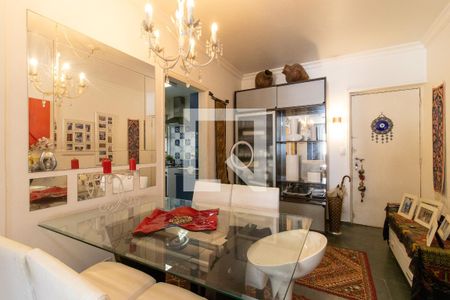 Sala de apartamento para alugar com 1 quarto, 58m² em Cambuí, Campinas