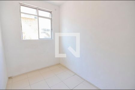 Quarto 1 de apartamento para alugar com 2 quartos, 65m² em Benfica, Rio de Janeiro