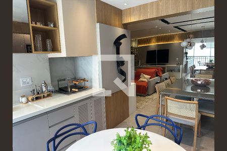 Sala de Estar de apartamento à venda com 3 quartos, 53m² em Empresarial 18 do Forte, Barueri