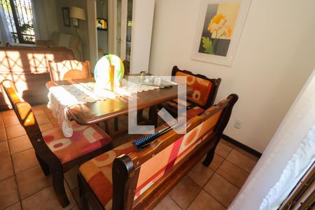 Sala de Jantar de casa de condomínio à venda com 3 quartos, 212m² em Cavalhada, Porto Alegre