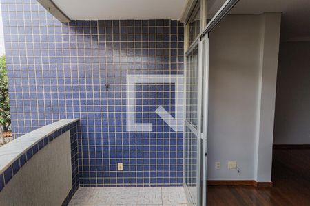 Varanda da Sala de apartamento para alugar com 3 quartos, 164m² em Fernão Dias, Belo Horizonte