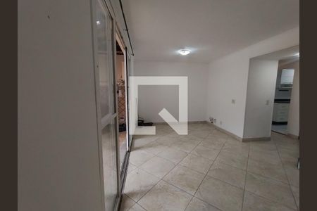 Casa de Condomínio para alugar com 2 quartos, 96m² em Taquara, Rio de Janeiro