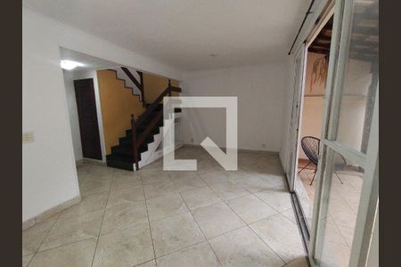 Casa de Condomínio para alugar com 2 quartos, 96m² em Taquara, Rio de Janeiro