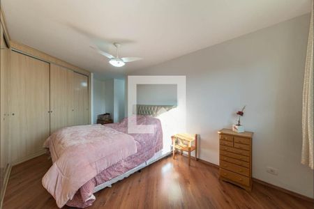 Casa à venda com 4 quartos, 249m² em Parque Jabaquara, São Paulo