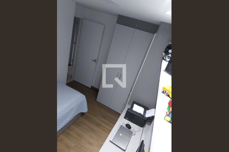 Quarto 2 de apartamento à venda com 3 quartos, 76m² em Jardim Tupanci, Barueri