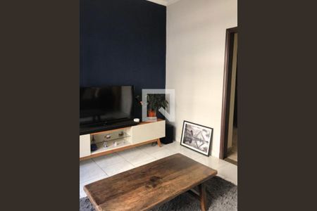 Casa à venda com 4 quartos, 220m² em Vila Olímpia, São Paulo