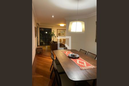 Sala de apartamento à venda com 3 quartos, 178m² em Moema, São Paulo