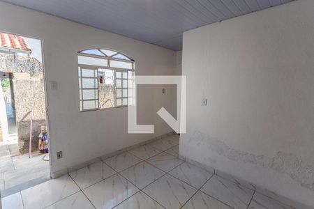 Sala de kitnet/studio para alugar com 1 quarto, 50m² em Boa Vista, Belo Horizonte
