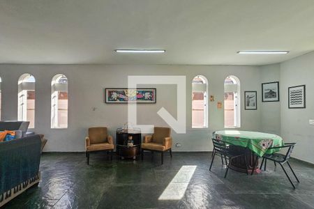 Casa para alugar com 4 quartos, 2000m² em Jardim Virginia, Guarujá