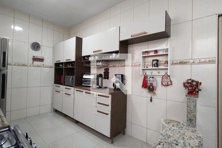 Cozinha  de casa de condomínio à venda com 5 quartos, 218m² em Taquara, Rio de Janeiro