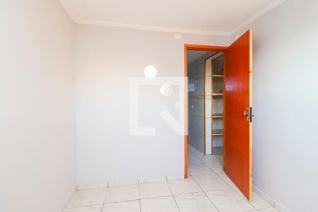 Quarto 1 de apartamento para alugar com 2 quartos, 50m² em Cidade Tiradentes, São Paulo
