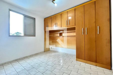 Quarto 1 de apartamento para alugar com 2 quartos, 61m² em Cidade Vargas, São Paulo
