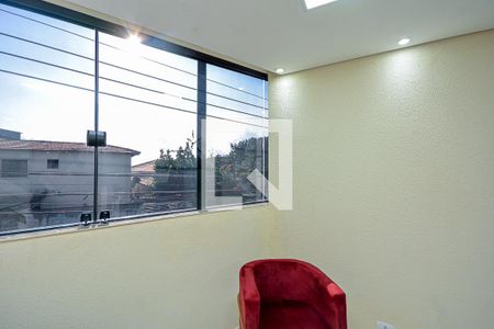Casa à venda com 4 quartos, 340m² em Jardim Primavera, São Paulo