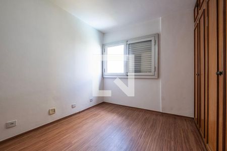 Suíte de apartamento para alugar com 3 quartos, 119m² em Alto de Pinheiros, São Paulo
