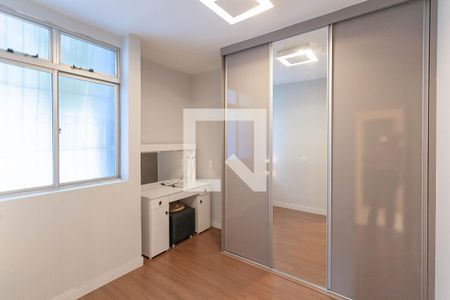 Quarto 1 de apartamento para alugar com 3 quartos, 110m² em Santa Monica, Belo Horizonte