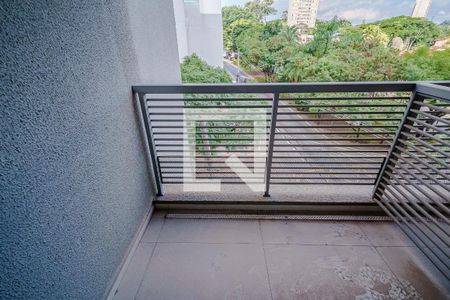 Varanda de kitnet/studio à venda com 1 quarto, 28m² em Butantã, São Paulo
