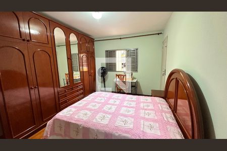 Casa à venda com 3 quartos, 200m² em Jardim São Luís, São Paulo
