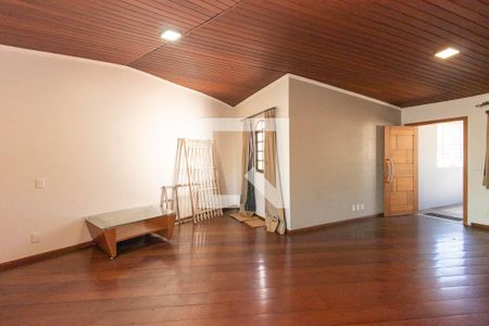 Sala de casa à venda com 10 quartos, 800m² em Vila Medeiros, São Paulo