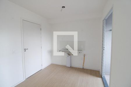 Sala/Cozinha de apartamento para alugar com 2 quartos, 30m² em Ferreira, São Paulo