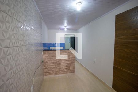 Casa para alugar com 1 quarto, 40m² em Qr 629, Brasília