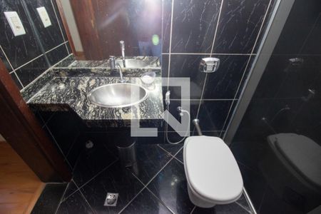 Banheiro da Suíte de apartamento para alugar com 3 quartos, 100m² em Kennedy, Contagem