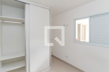 Quarto 2 de apartamento para alugar com 2 quartos, 40m² em Vila Leonor, São Paulo