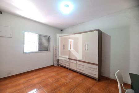 Quarto 1 de casa à venda com 2 quartos, 160m² em Jardim Mimar, São Paulo