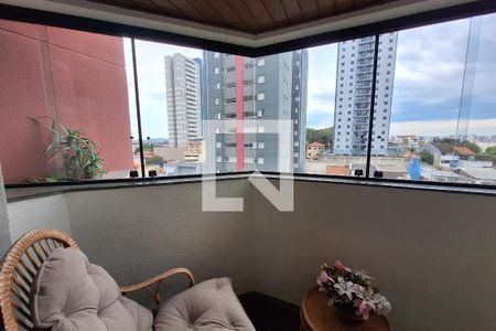 Sacada sala  de apartamento para alugar com 3 quartos, 155m² em Vila Curuçá, Santo André
