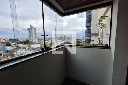 Sacada sala  de apartamento para alugar com 3 quartos, 155m² em Vila Curuçá, Santo André