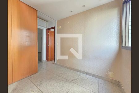 Quarto 2 de apartamento à venda com 3 quartos, 90m² em Funcionários, Belo Horizonte