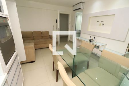 Sala/Cozinha de apartamento para alugar com 1 quarto, 42m² em Jardim Armação, Salvador