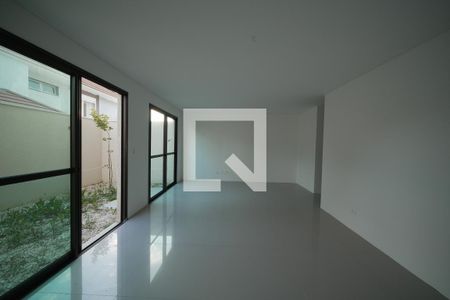 Casa de Condomínio à venda com 3 quartos, 180m² em Santa Felicidade, Curitiba