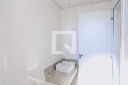 Banheiro da Suíte de apartamento à venda com 2 quartos, 73m² em Esplanada, Belo Horizonte
