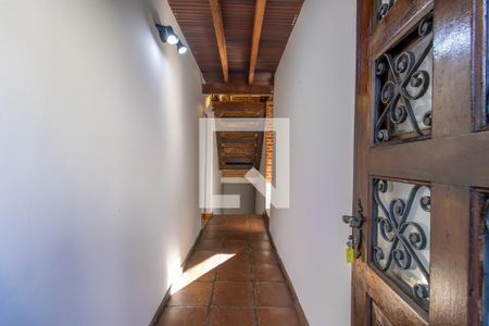 Entrada de casa de condomínio para alugar com 4 quartos, 213m² em Jardim Colibri, Cotia