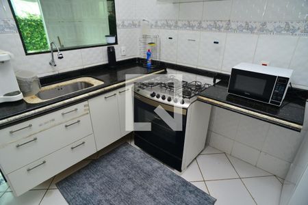 Cozinha de casa de condomínio à venda com 4 quartos, 260m² em Barra da Tijuca, Rio de Janeiro