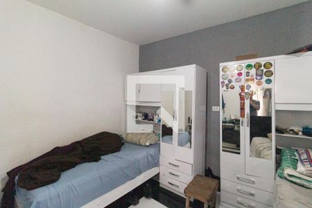 Quarto 2 de casa para alugar com 2 quartos, 329m² em Umuarama, Osasco