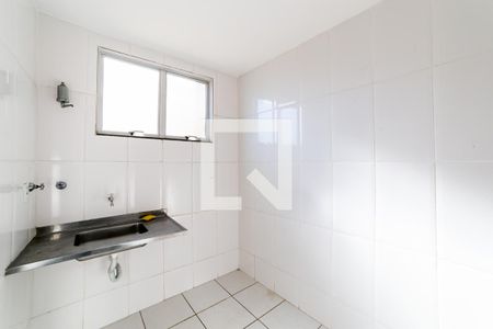 Cozinha de apartamento à venda com 3 quartos, 65m² em Floresta, Belo Horizonte