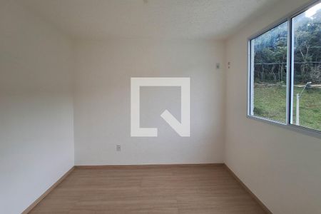 Quarto 2 de apartamento para alugar com 2 quartos, 48m² em Rio do Ouro, São Gonçalo