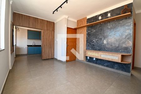 Apartamento à venda com 2 quartos, 67m² em Parque Maracana, Contagem